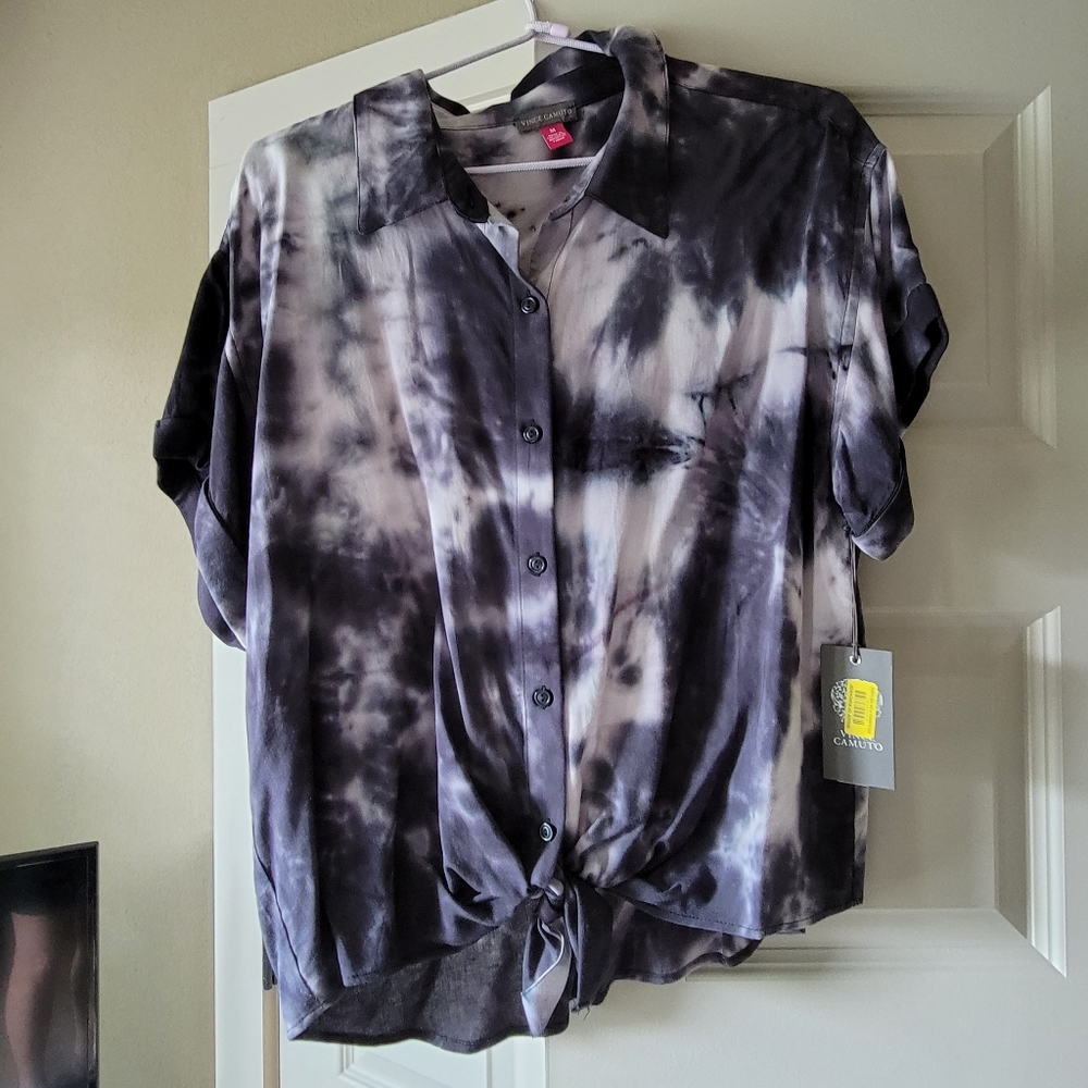 Vince Camuto Sz Medium Blk/White top